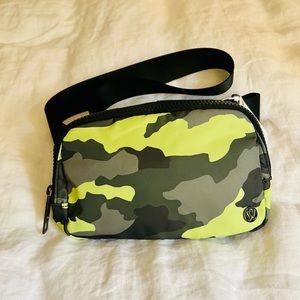 NWT| LULULEMON LIMITED EDITION EVERYWHERE BELT BAG 1LITER